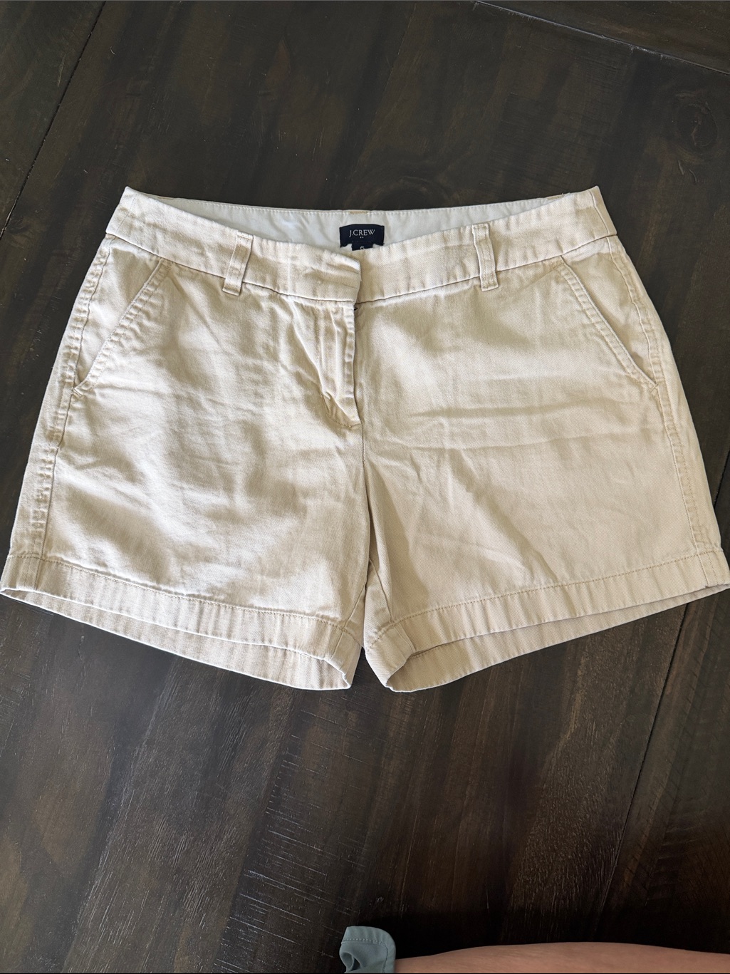 J. Crew Women's Beige Cotton Bermuda Shorts Size 6 (2)